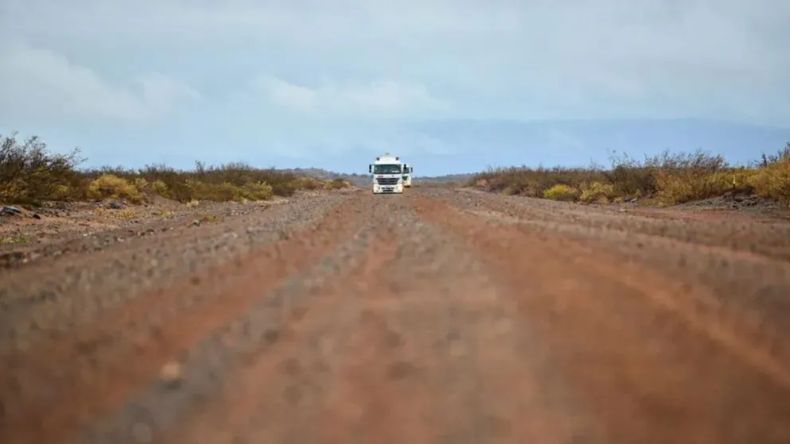 Vaca Muerta: la Legislatura tratará el acuerdo con operadoras por rutas. | LM Neuquen Vaca Muerta: la Legislatura tratará el acuerdo con operadoras por rutas.