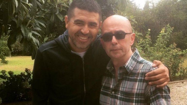 ¿Al Indio le ofrecieron cantar  en la despedida de Riquelme?