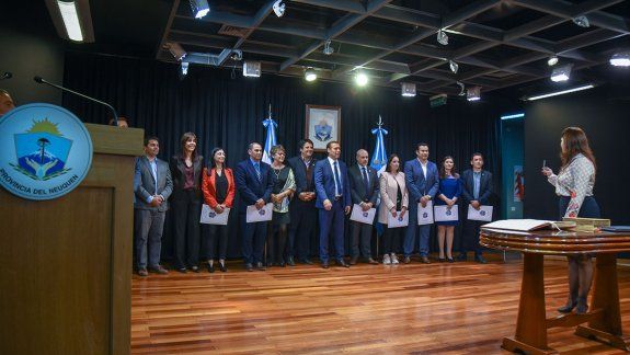 Gutiérrez sigue metiendo mano al gabinete provincial