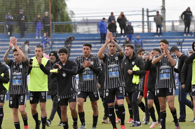 La tabla de posiciones en el Federal A: un solo triunfo local y el mismo líder