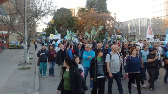 hicieron una marcha k a favor de cristina por las calles centricas