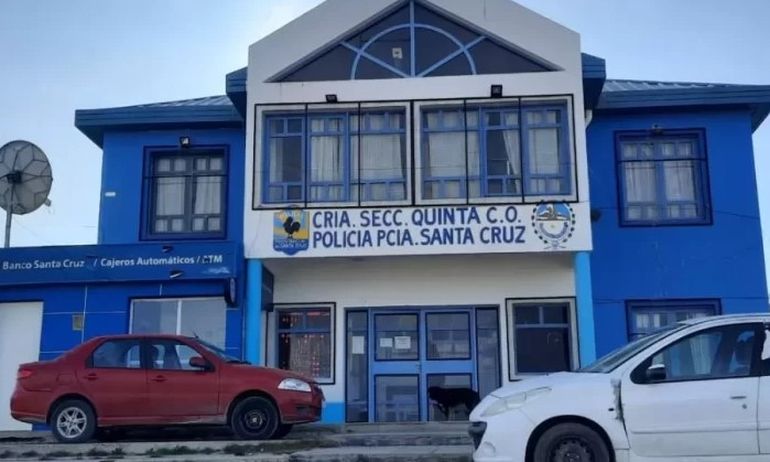 Comisaría Quinta de Caleta Olivia. Comisaría Quinta de Caleta Olivia.