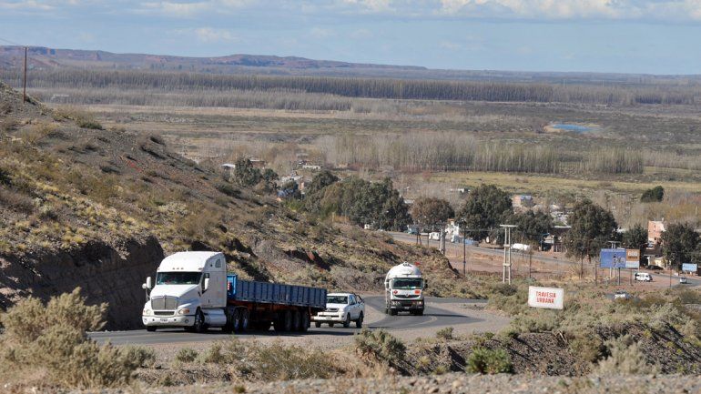 Baja de costos. Camioneros y constructores