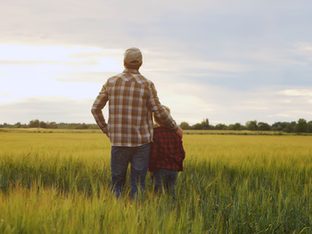 El relevo generacional, principal problema para la subsistencia agraria. El relevo generacional, principal problema para la subsistencia agraria.