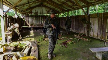 hallan fosa con victimas de una sangrienta secta hallan fosa con victimas de una sangrienta secta
