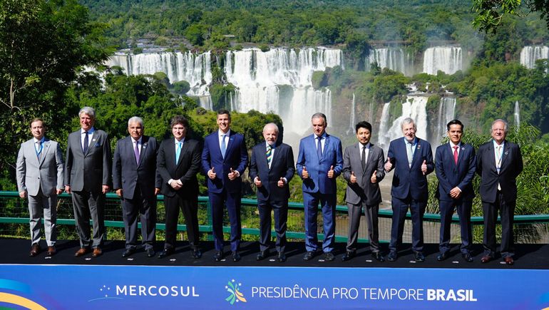 Milei en el Mercosur apeló a una reforma institucional e integral