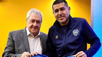 Riquelme - Ameal, la fórmula del oficialismo en Boca. Riquelme - Ameal, la fórmula del oficialismo en Boca.