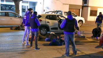 Detenidos en calle Rivadavia casi Cordoba 03.jpg