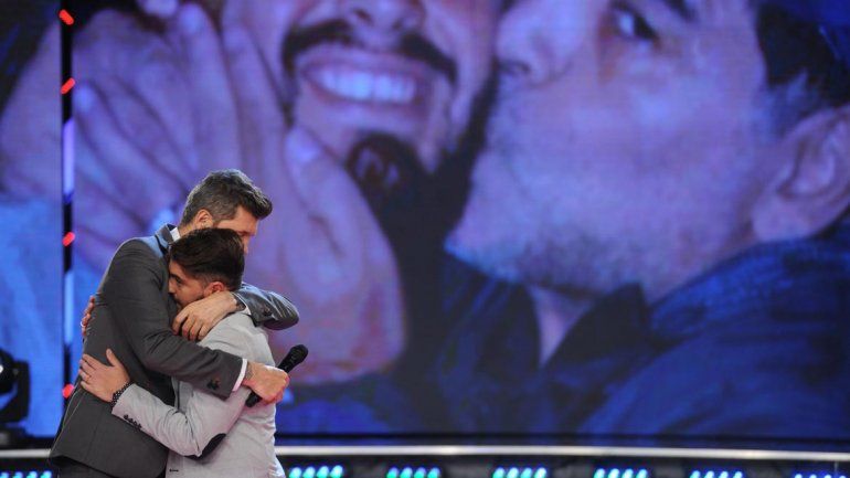 El Diez se emocionó minuto a minuto tras los dichos de su hijo