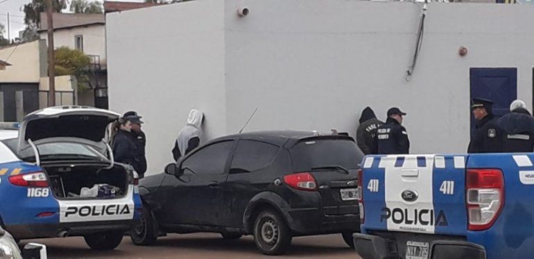 Los detuvieron con marihuana y LSD en Rincón de los Sauces