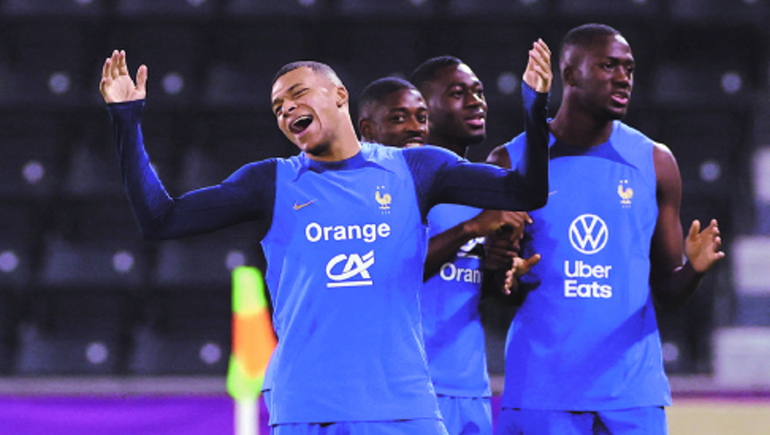 Francia, con Kylian Mbappé, es el gran favorito para llegar a la final del domingo. El delantero es uno de los compañeros de Messi en el PSG.