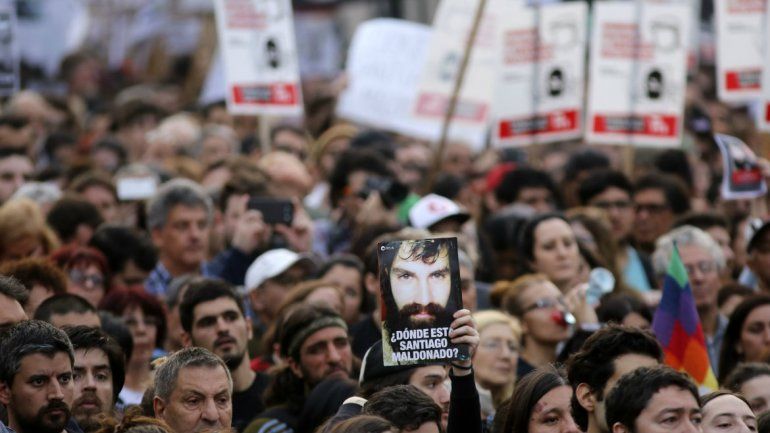 A tres meses de la desaparición de Santiago, marchan en todo el país