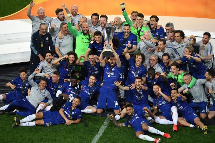Chelsea goleó a Arsenal y se consagró campeón de la Europa League
