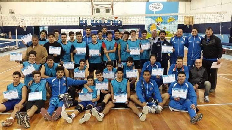 Gigantes del Sur dará capacitación de vóley para los jóvenes