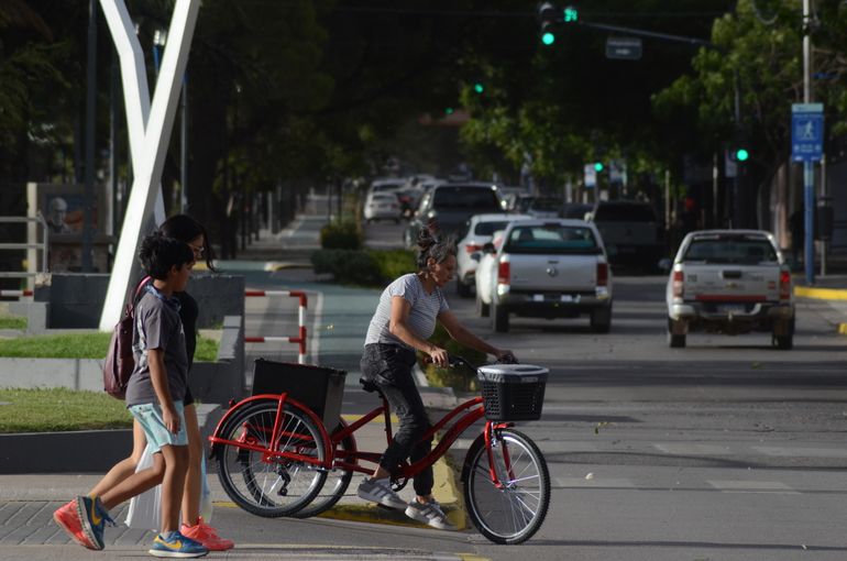 Continúa la alerta por viento en Neuquén.