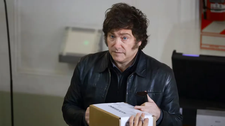 Javier Milei con todo contra Mauricio Macri: Está hecho un llorón