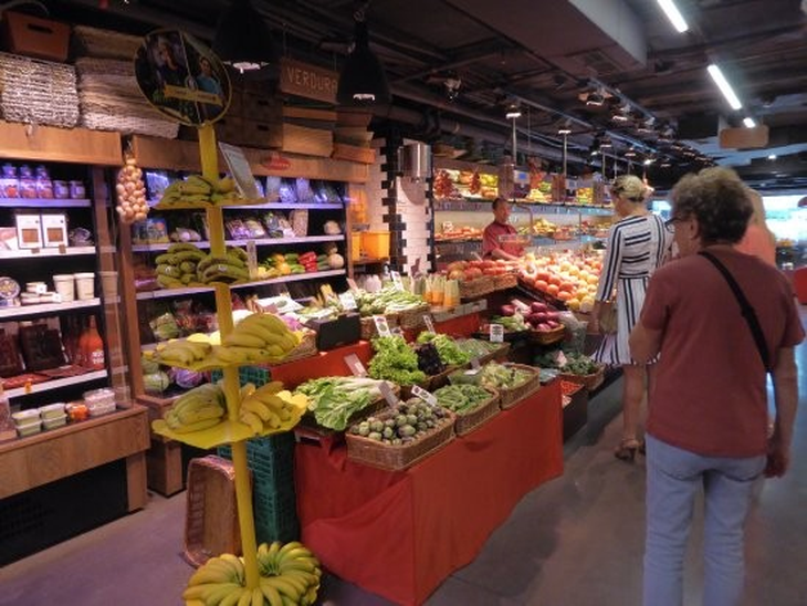 Se planteó la difícil ecuación de velar por el medio ambiente, el consumidor europeo, los países exportadores y las poblaciones productoras en el sur global. Se planteó la difícil ecuación de velar por el medio ambiente, el consumidor europeo, los países exportadores y las poblaciones productoras en el sur global.