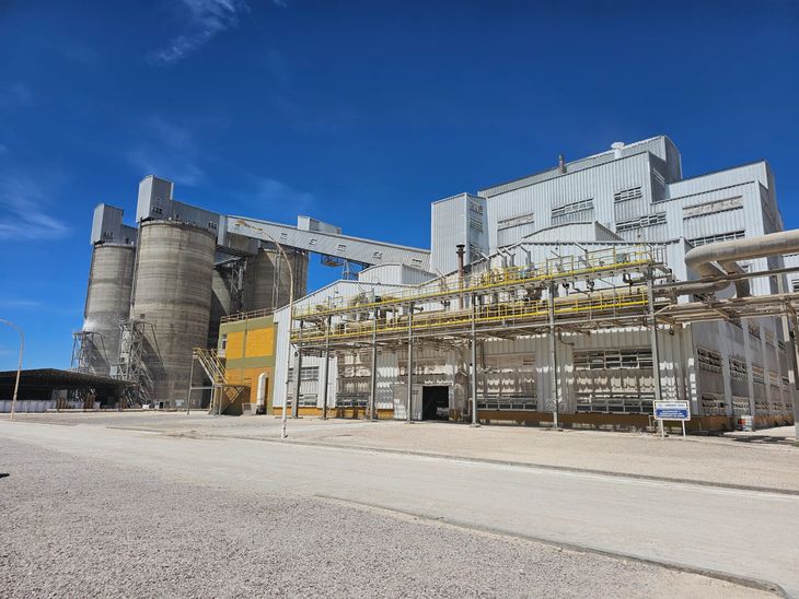 ALPAT reactivó la producción en su planta y mira con optimismo el futuro.