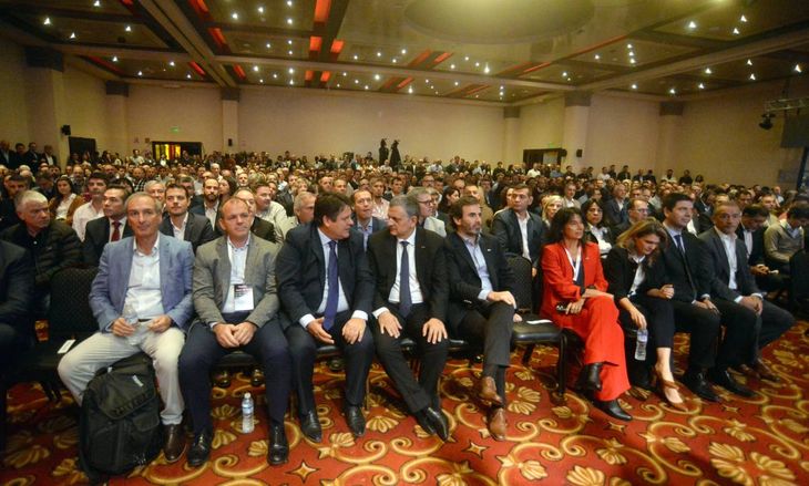 Vaca Muerta Insights convocó a empresarios y diplomáticos del país y la región en torno al desarrollo de la economía del shale. Vaca Muerta Insights convocó a empresarios y diplomáticos del país y la región en torno al desarrollo de la economía del shale.