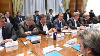 nacion se comprometio con provincias a corregir el dnu nacion se comprometio con provincias a corregir el dnu