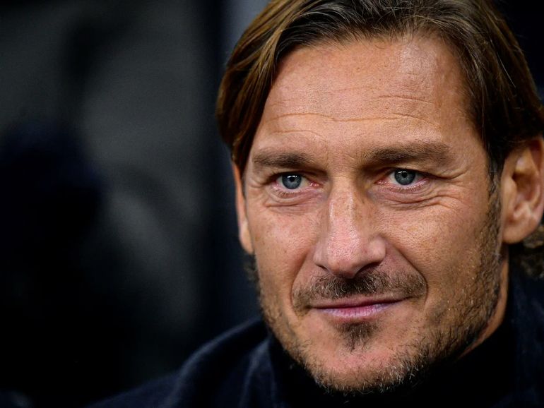 Busca fama: Francesco Totti y una frase innecesaria sobre Lionel Messi
