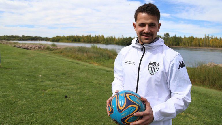 El arquero fue figura en las últimas campañas del Albinegro.