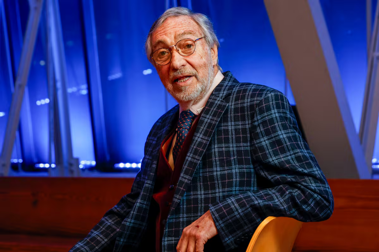 Cómo fue la llegada del féretro para el último adios a Luis Brandoni