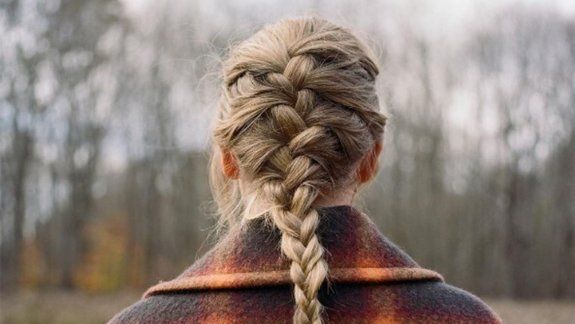 Taylor Swift también estrena el video del sencillo Willow | Foto: @taylorswift (Vía Instagram)