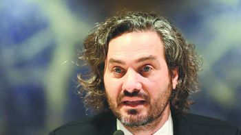 El canciller Santiago Cafiero ordenó evacuar la embajada en Kiev. El canciller Santiago Cafiero ordenó evacuar la embajada en Kiev.