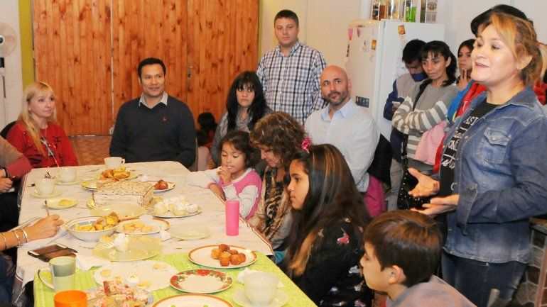 La Asociación de Celíacos de Centenario junto al subsecretario de Asuntos Públicos