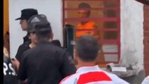 piedrazos, golpes y heridos: el arbitro merlos salio escoltado por la policia tras dirigir una final amateur piedrazos, golpes y heridos: el arbitro merlos salio escoltado por la policia tras dirigir una final amateur