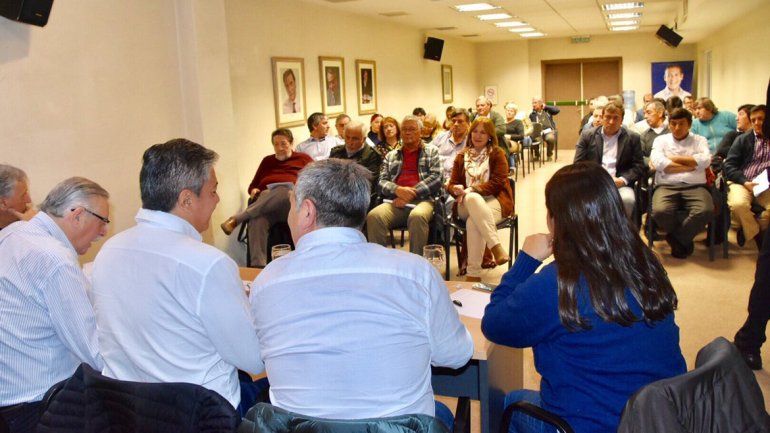 Figueroa encabezó la reunión de la Convención del MPN