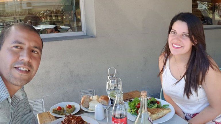 La mataron y fue detenido un amigo obsesionado