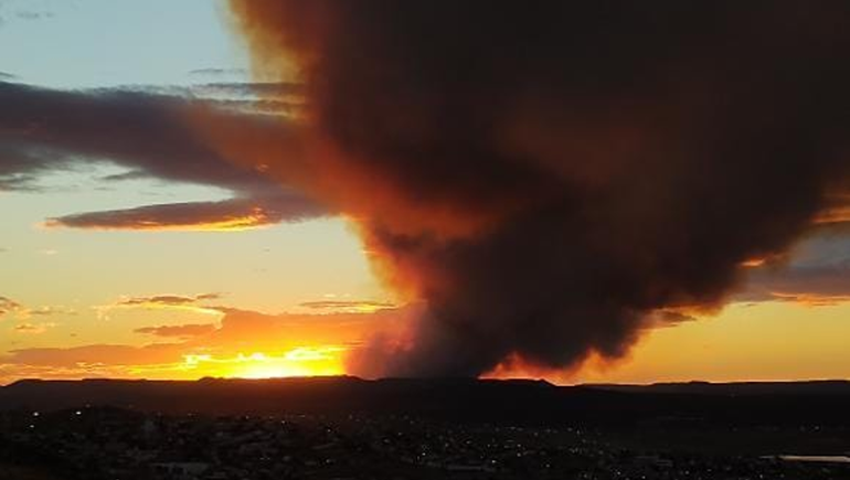 Voraz incendio en un pozo petrolero alertaba a Caleta Olivia