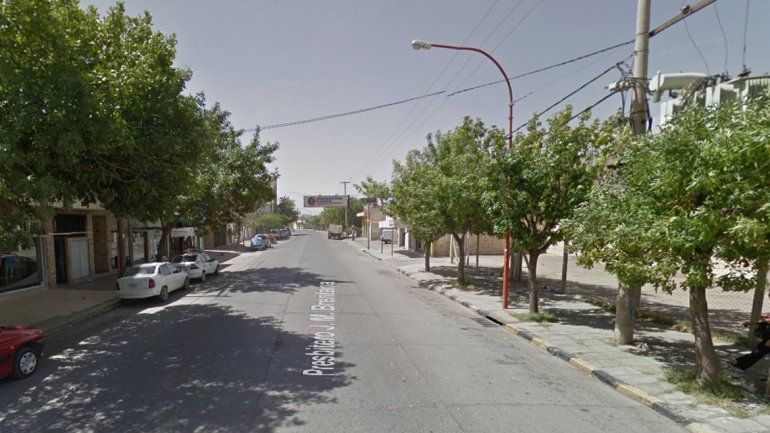 El hombre estaba tirado sobre&nbsp;la calle Brentana.