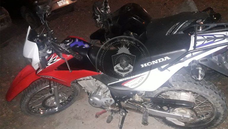 Motociclista borracho y sin licencia agredió a policías en un control