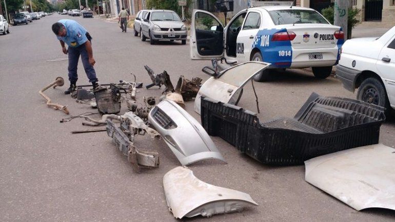 Buscaban armas en el Bajo y encontraron autopartes