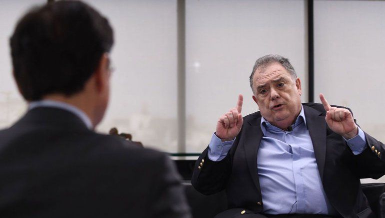 Eduardo Valdés integró la comitiva del Presidente que viajó a la asunción de Luis Arce en Bolivia.