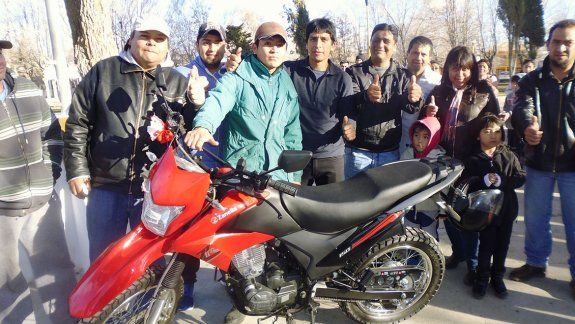 Rafa cumplió el sueño  de tener su propia moto
