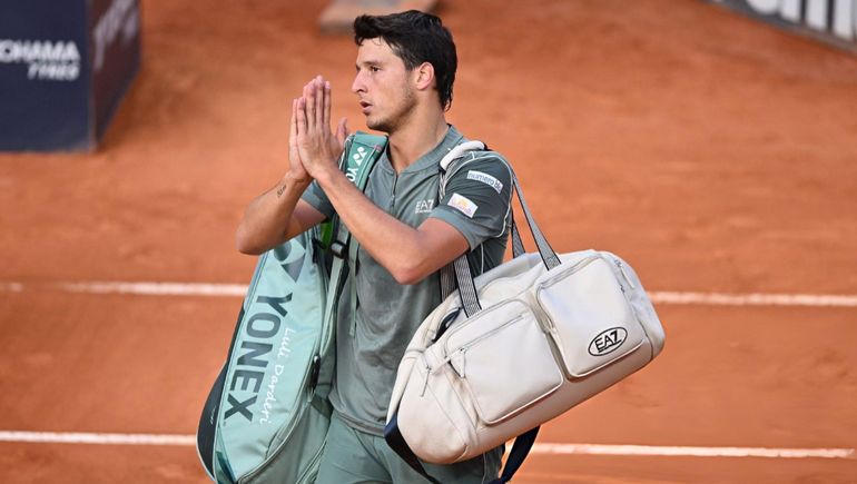 El momento de furia de un tenista con el público argentino en Roland Garros.