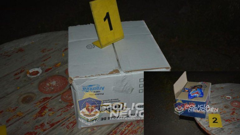 La policía secuestró elementos que los jóvenes habían robado de la escuela.