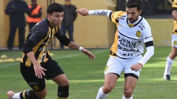 olimpo tropezo en casa y asi quedo la tabla del federal a