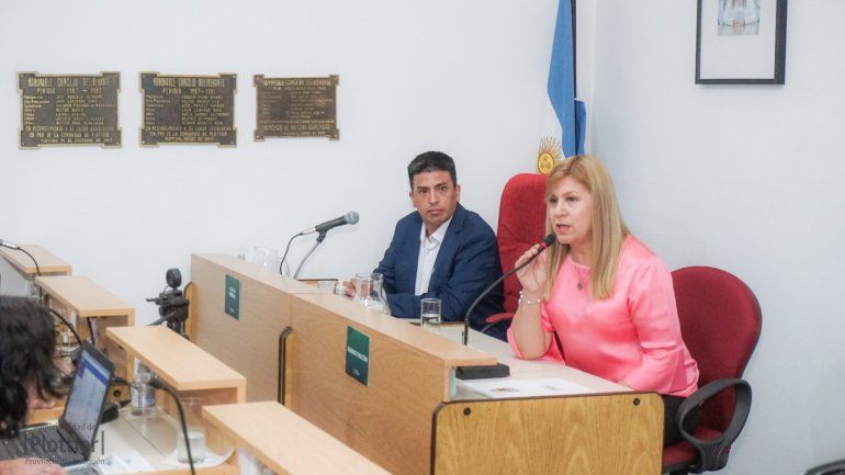 Ruiz pidió a los concejales que se respete el trabajo durante su licencia