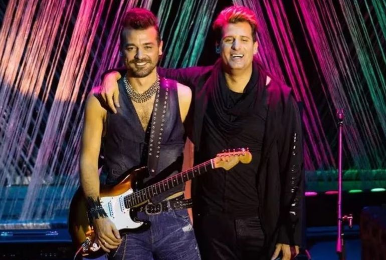 Pedro Alfonso y José María Listorti en Cantantes en Guerra, la película que marcó el fin de su amistad. Pedro Alfonso y José María Listorti en Cantantes en Guerra, la película que marcó el fin de su amistad.