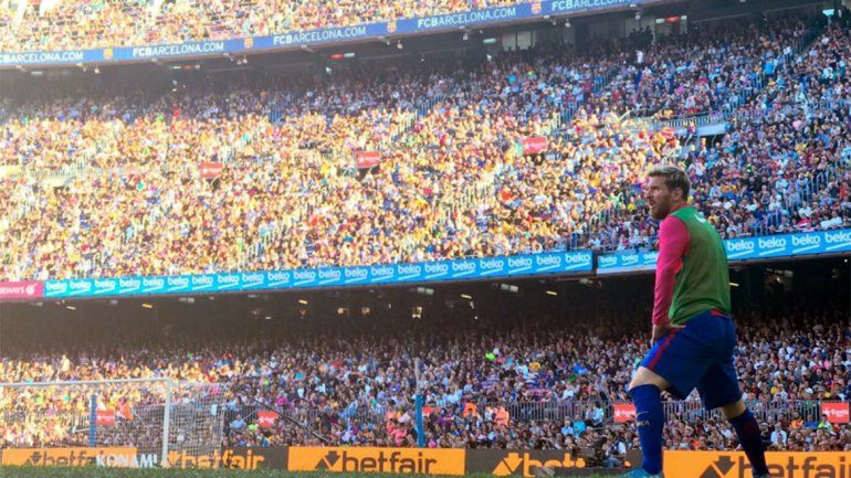 Volvió Messi: arrancó desde el banco ante Deportivo La Coruña