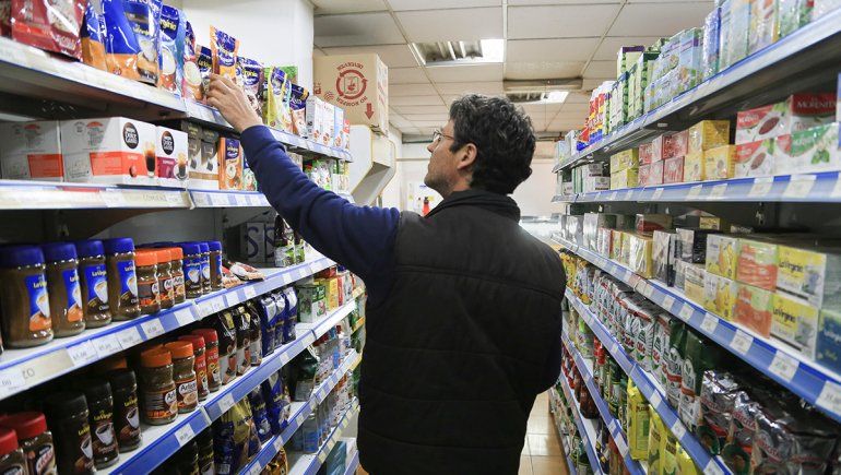 Comercios: uno de cada cinco vende con sobreprecios