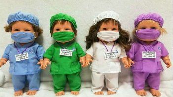 furor por munecas que se contagian de coronavirus furor por munecas que se contagian de coronavirus