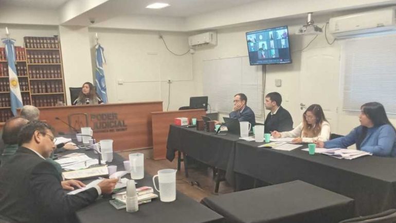 La audiencia solicitada por la Unidad Fiscal de Ciberdelito de Chubut para solicitar la ampliación de la investigación iniciada en marzo, que fue concedida por la jueza de garantías. La audiencia solicitada por la Unidad Fiscal de Ciberdelito de Chubut para solicitar la ampliación de la investigación iniciada en marzo, que fue concedida por la jueza de garantías.