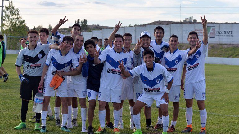 El club que  resurgió y espera $700  mil por Acuña