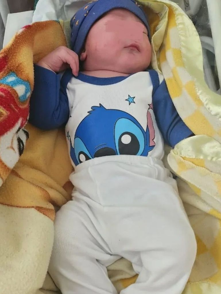 Una de las fotos del pequeño gigante que compartió el Hospital de Río Grande en su cuenta de Facebook, para darle la bienvenida. Una de las fotos del pequeño gigante que compartió el Hospital de Río Grande en su cuenta de Facebook, para darle la bienvenida.